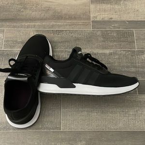 WOMEN’S ADIDAS SHOES